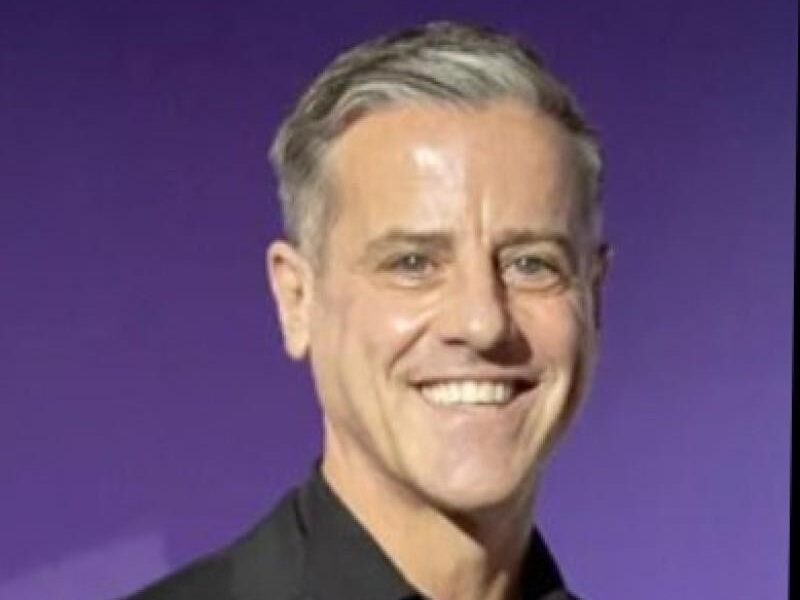 Stephen Johnson yourshow-home.com