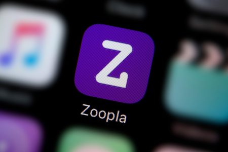 KDTETF A close-up shot of the logo representing the Zoopla app icon, as seen on the screen of a smart phone (Editorial use only)